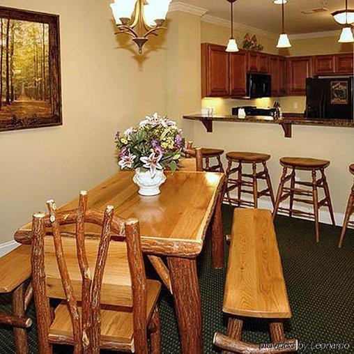Summit Manor Condominiums Gatlinburg Værelse billede